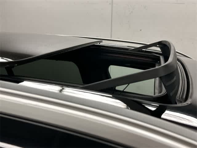 Thumbnail: 2022 BMW X5 - 6