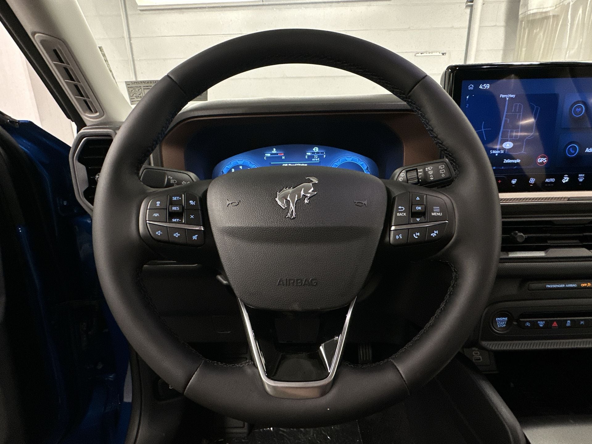 Thumbnail: 2025 Ford Bronco Sport - 8