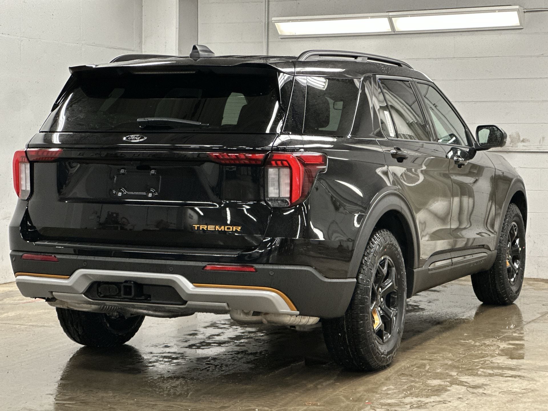 Thumbnail: 2026 Ford Explorer - 34