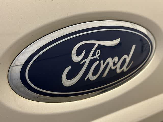 Thumbnail: 2018 Ford Econoline - 27