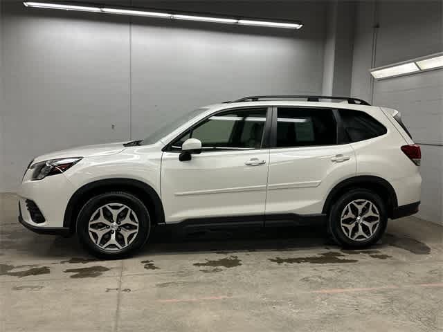 Thumbnail: 2022 Subaru Forester - 2