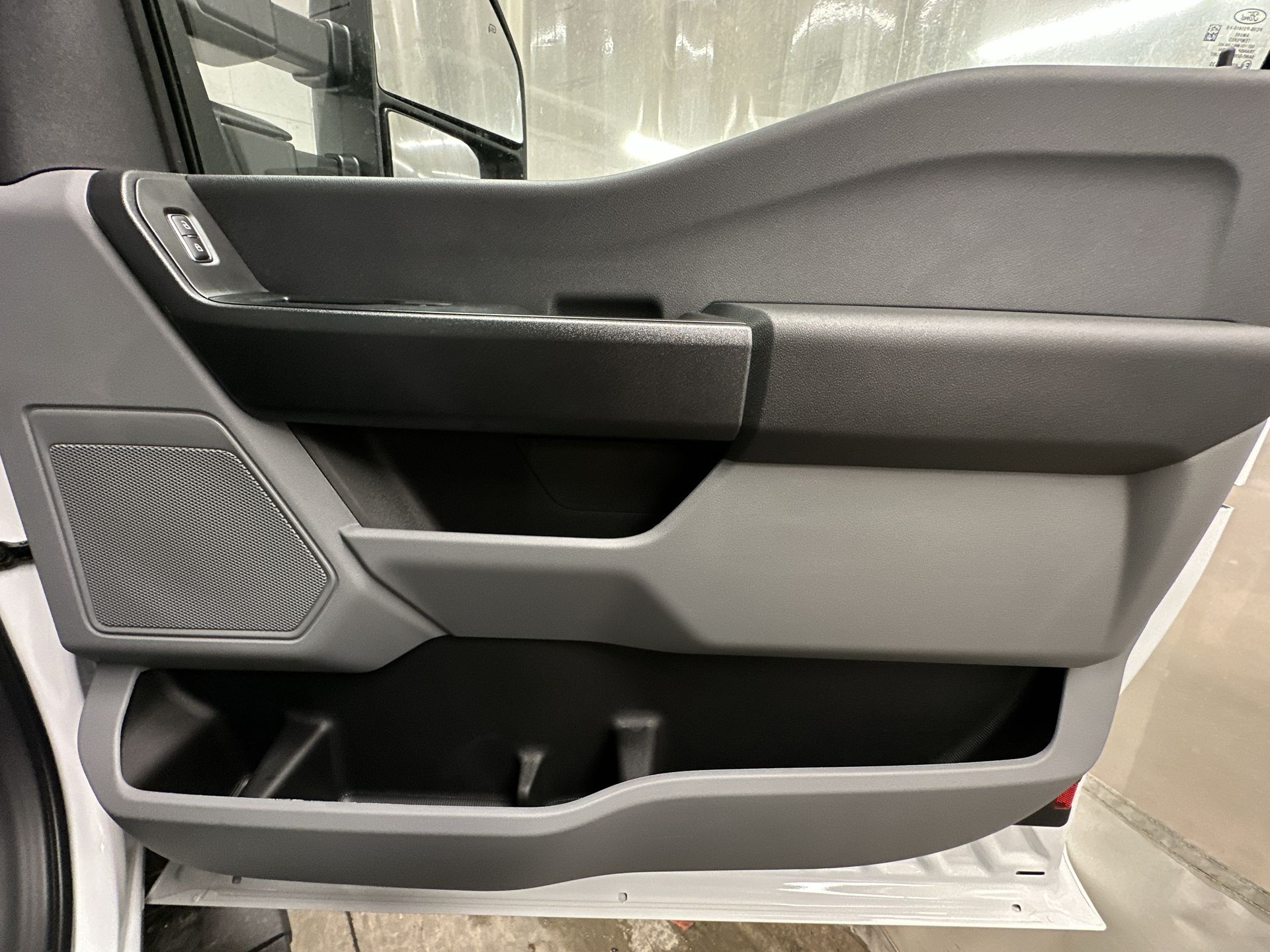 Thumbnail: 2026 Ford Econoline - 20