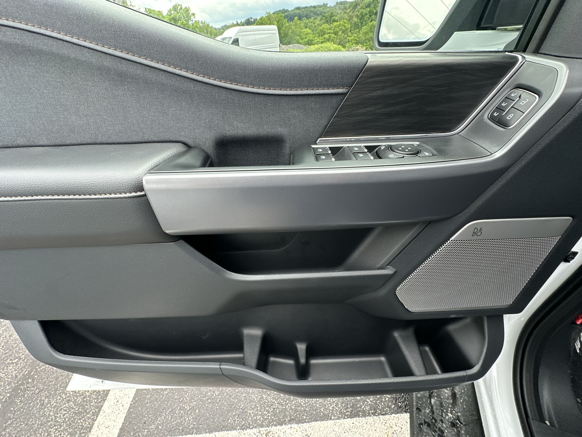 Thumbnail: 2025 Ford F-150 - 19