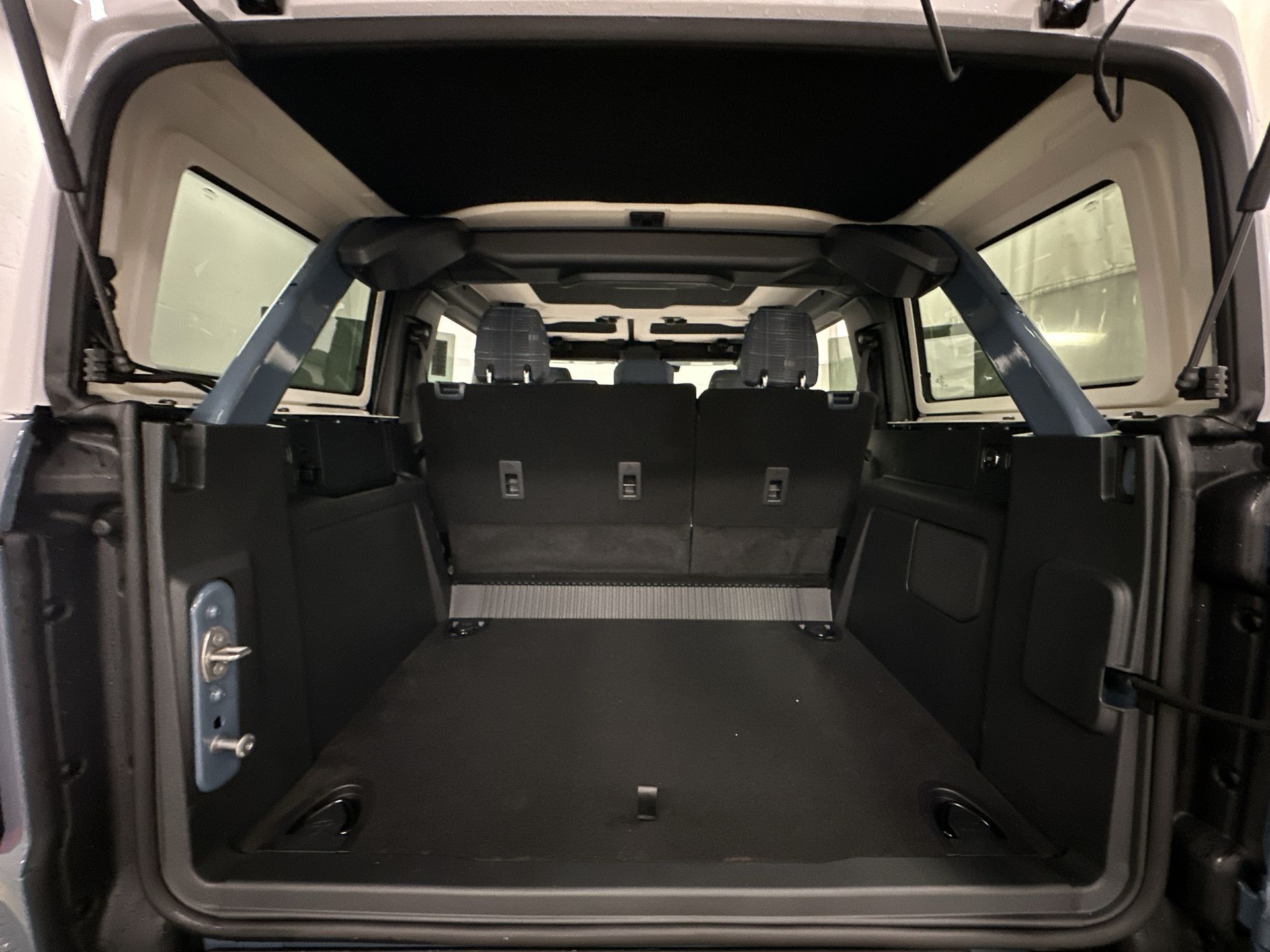 Thumbnail: 2025 Ford Bronco - 25