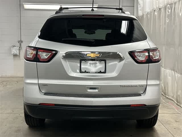 Thumbnail: 2014 Chevrolet Traverse - 4
