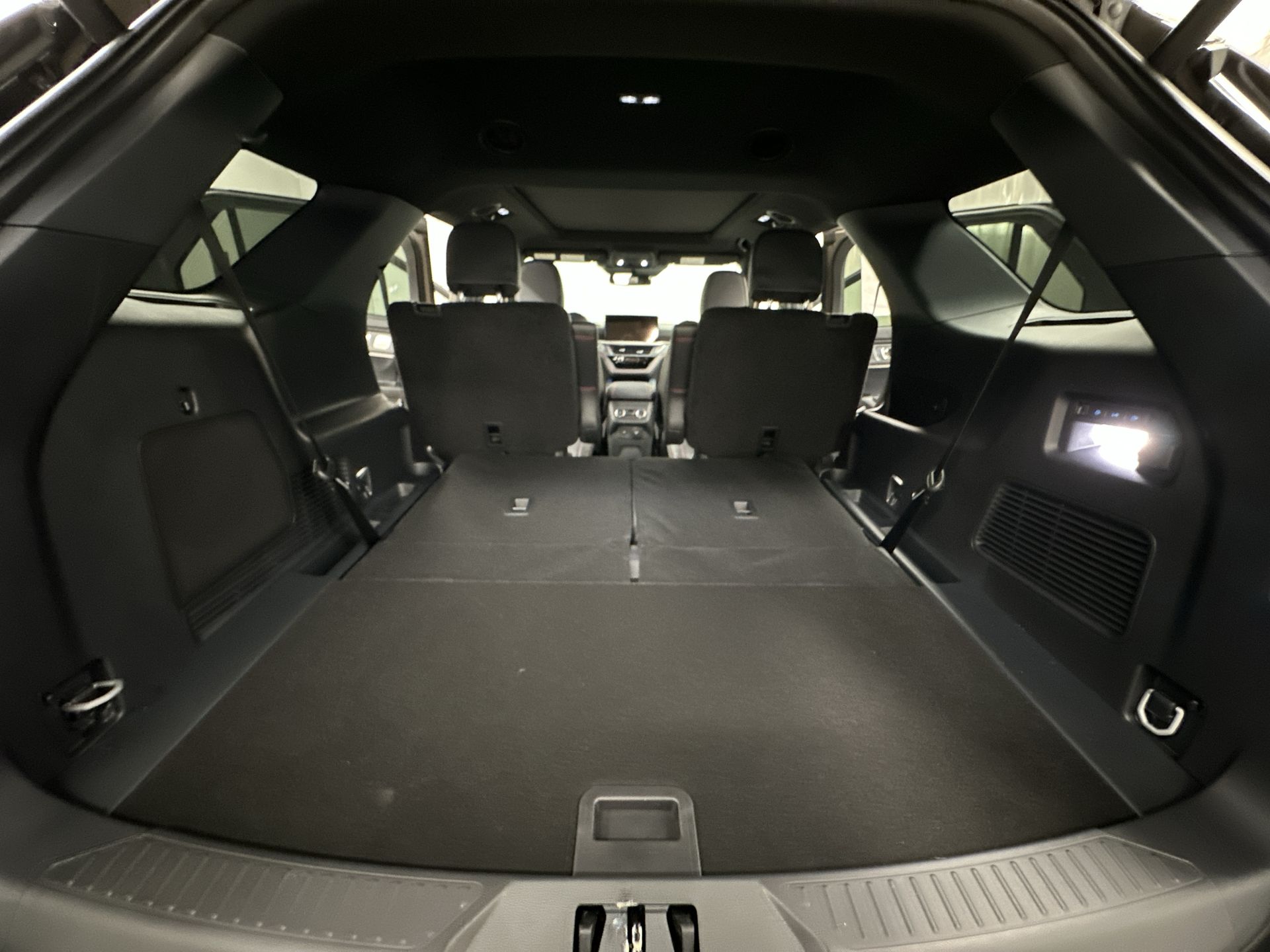 Thumbnail: 2026 Ford Explorer - 27