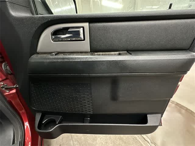 2017 Ford Expedition Limited 26