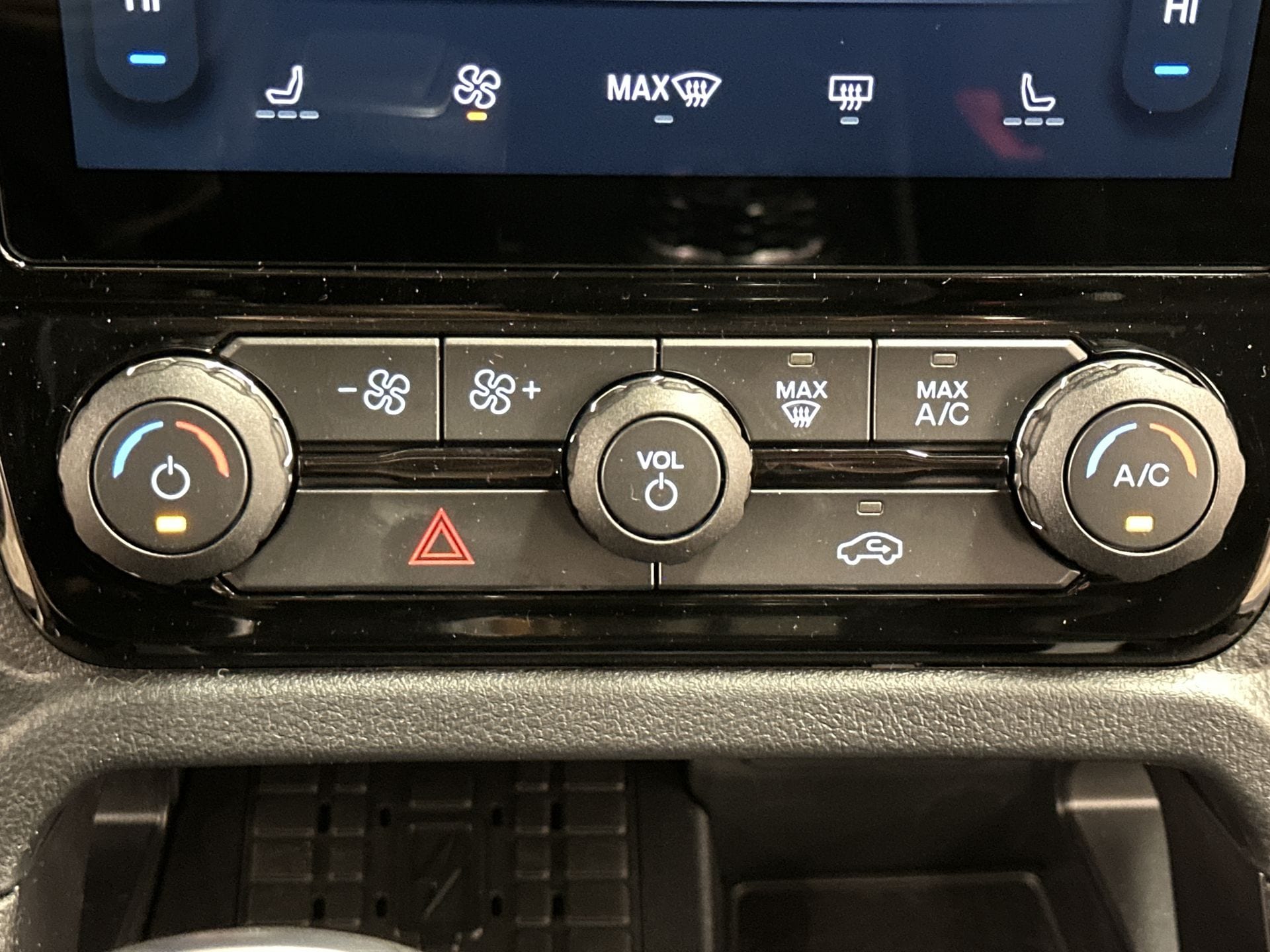 Thumbnail: 2025 Ford Ranger - 15