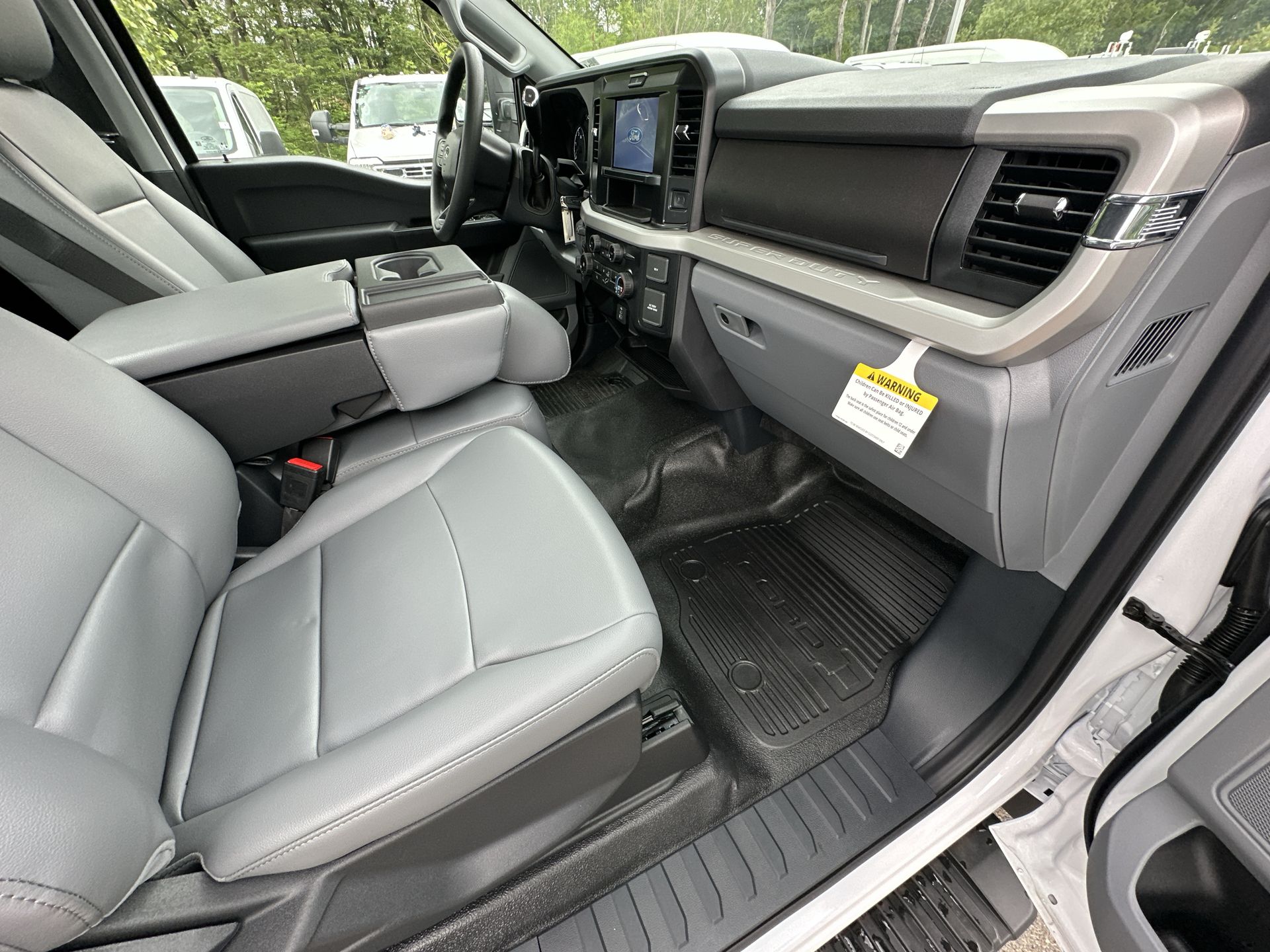 Thumbnail: 2025 Ford  - 17