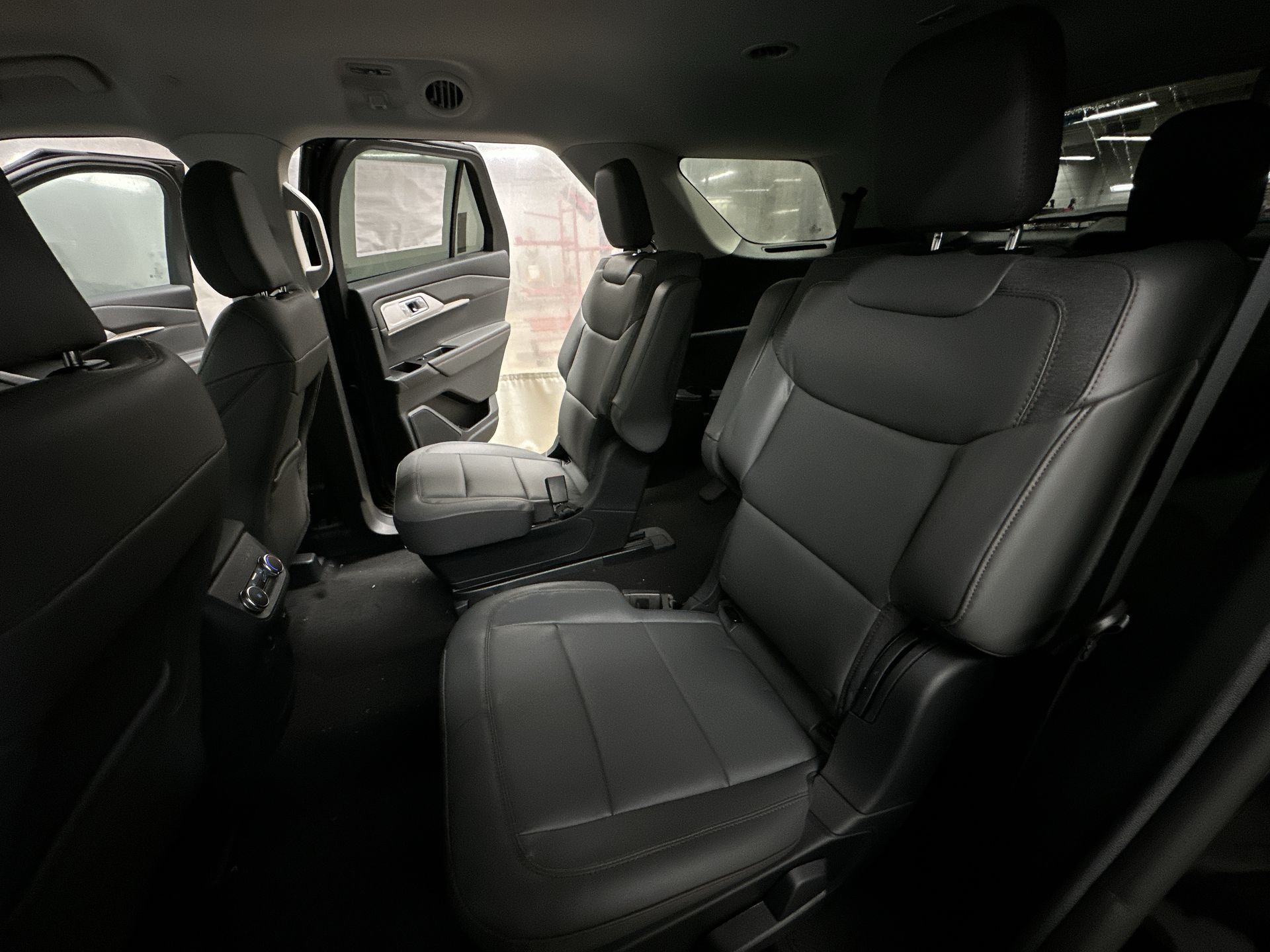 Thumbnail: 2025 Ford Explorer - 19