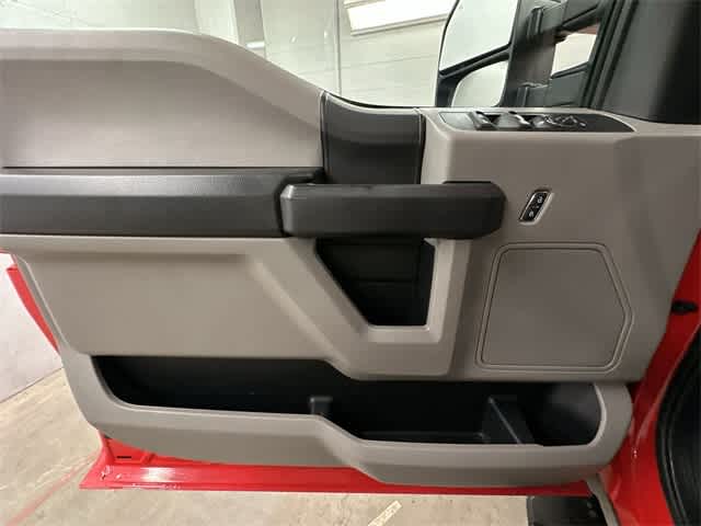 Thumbnail: 2020 Ford Econoline - 15