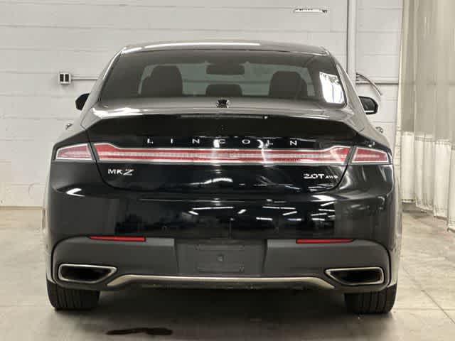 Thumbnail: 2020 Lincoln MKZ - 4