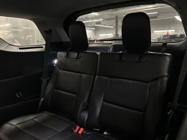 Thumbnail: 2022 Ford Explorer - 26