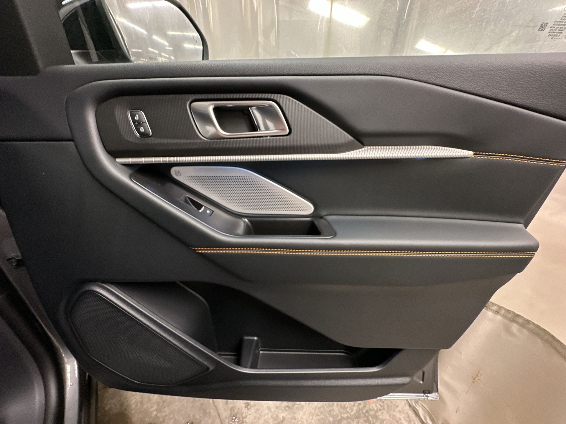 Thumbnail: 2026 Ford Explorer - 23