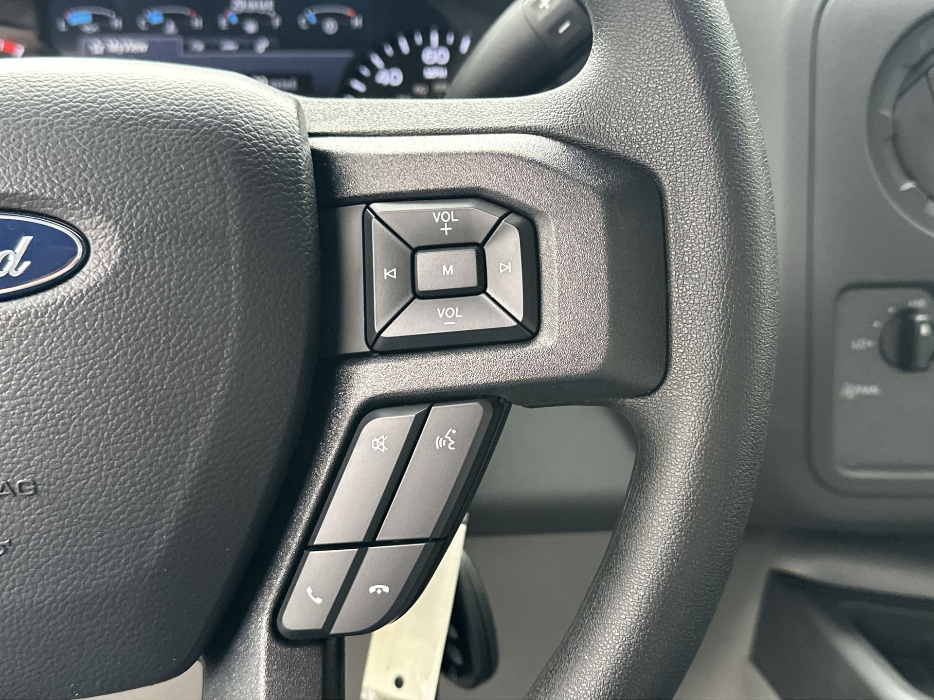 Thumbnail: 2026 Ford Econoline - 9