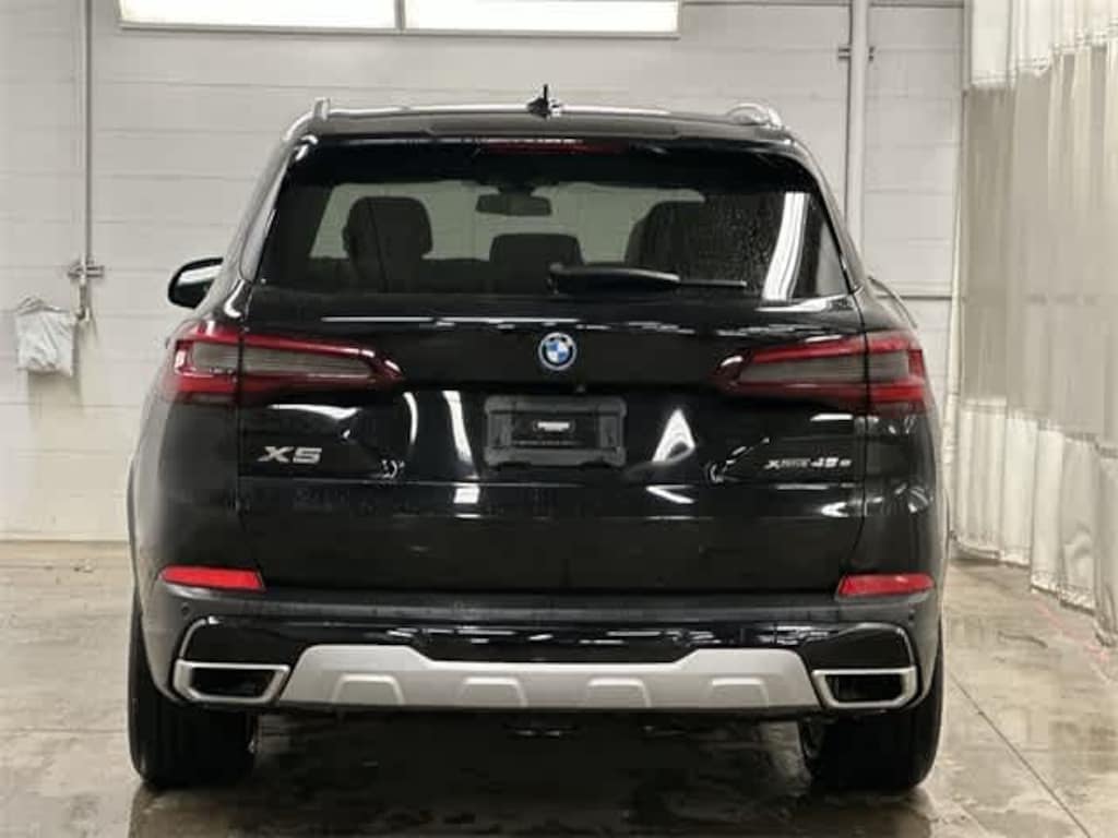 Used 2022 BMW X5 xDrive45e SUV