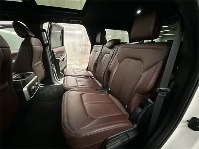 Thumbnail: 2022 Ford Expedition - 20