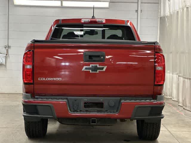 Thumbnail: 2016 Chevrolet Colorado - 4