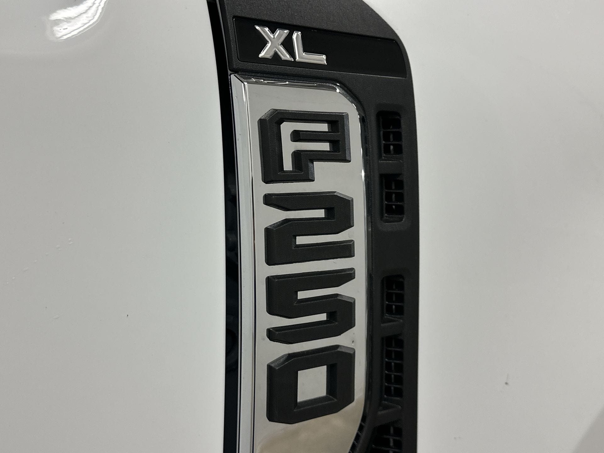 Thumbnail: 2026 Ford Econoline - 24