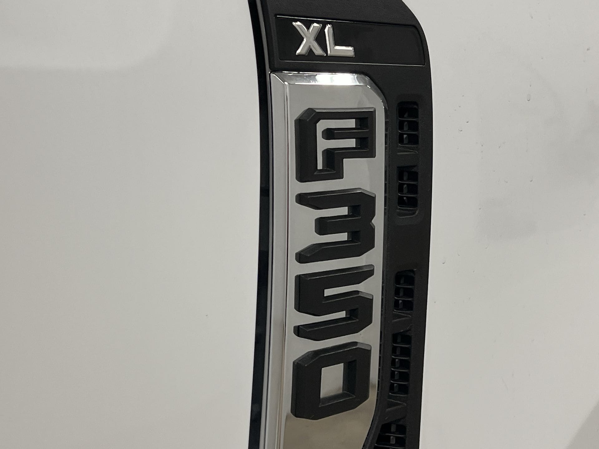 Thumbnail: 2025 Ford Econoline - 26