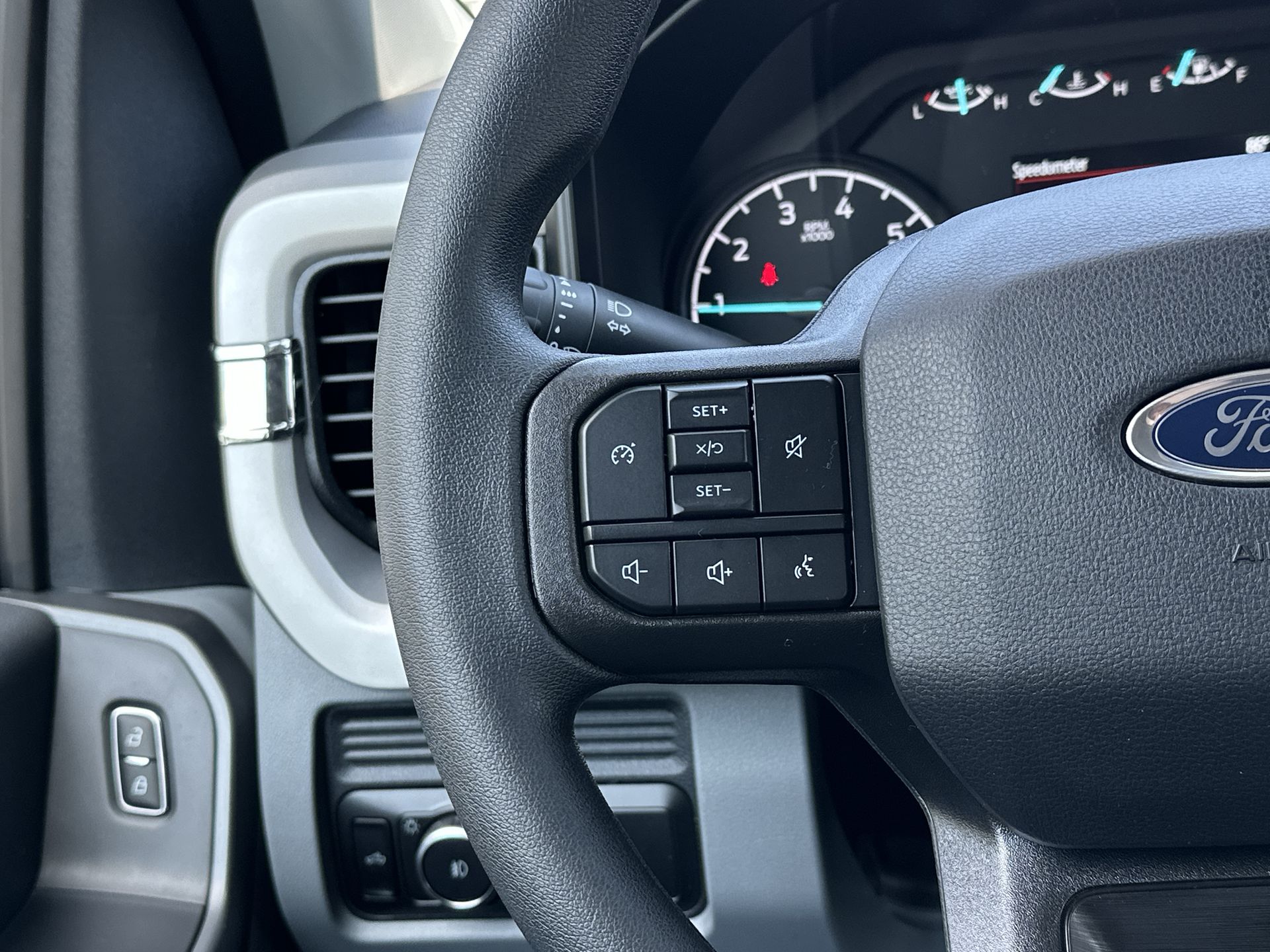 Thumbnail: 2026 Ford Econoline - 8