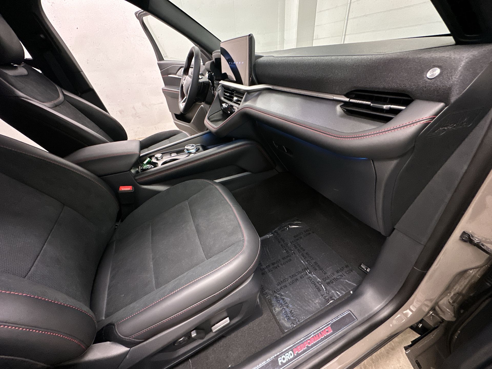 Thumbnail: 2026 Ford Explorer - 21