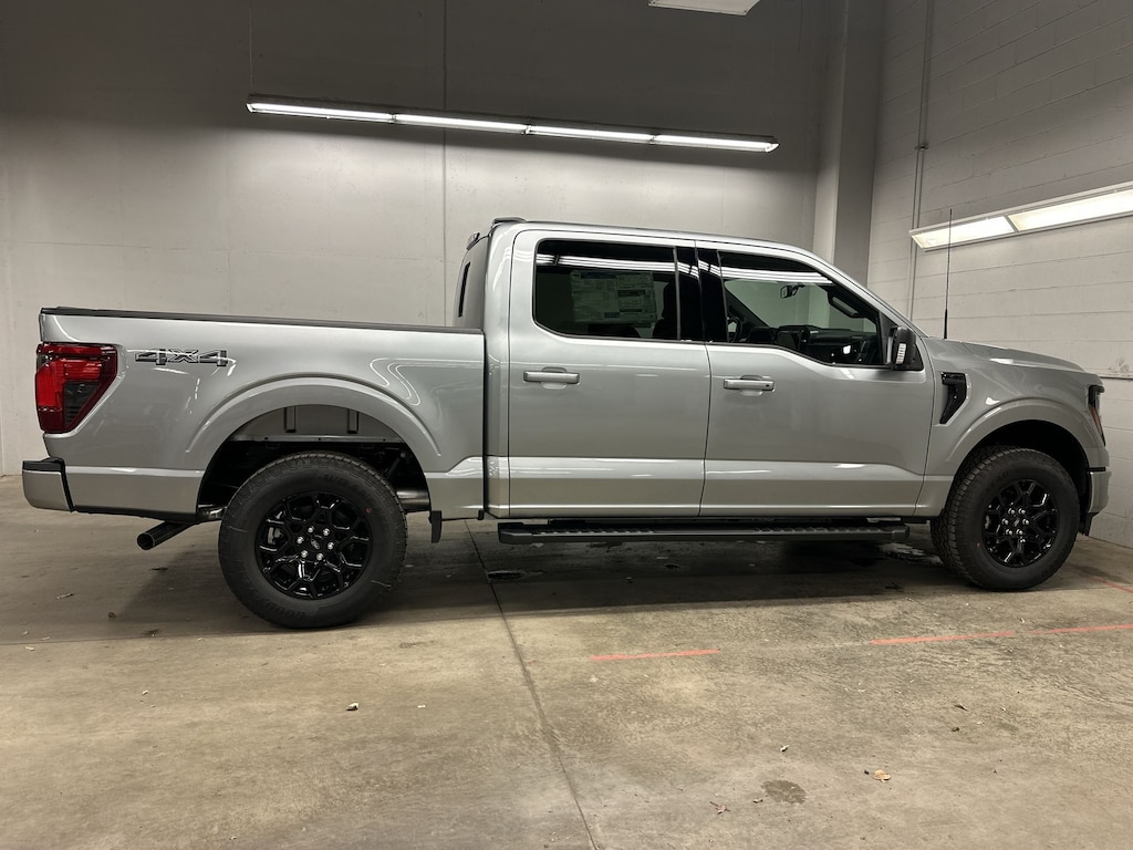 New 2025 Ford F-150 XLT Truck