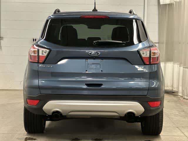 Thumbnail: 2018 Ford Escape - 4