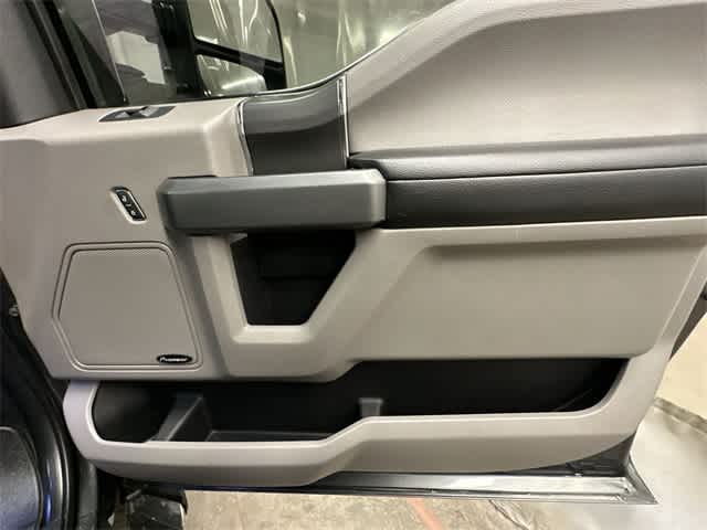 Thumbnail: 2016 Ford F-150 - 22