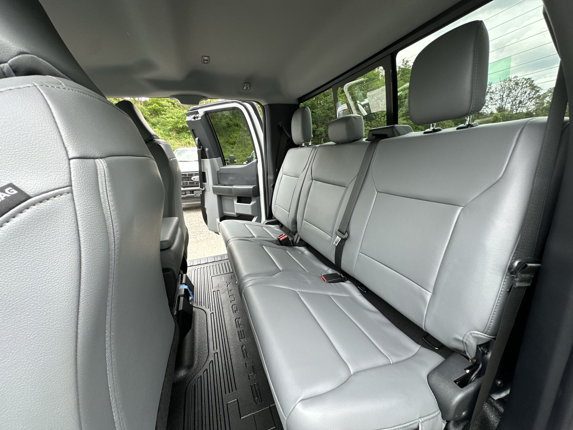 Thumbnail: 2025 Ford Econoline - 15