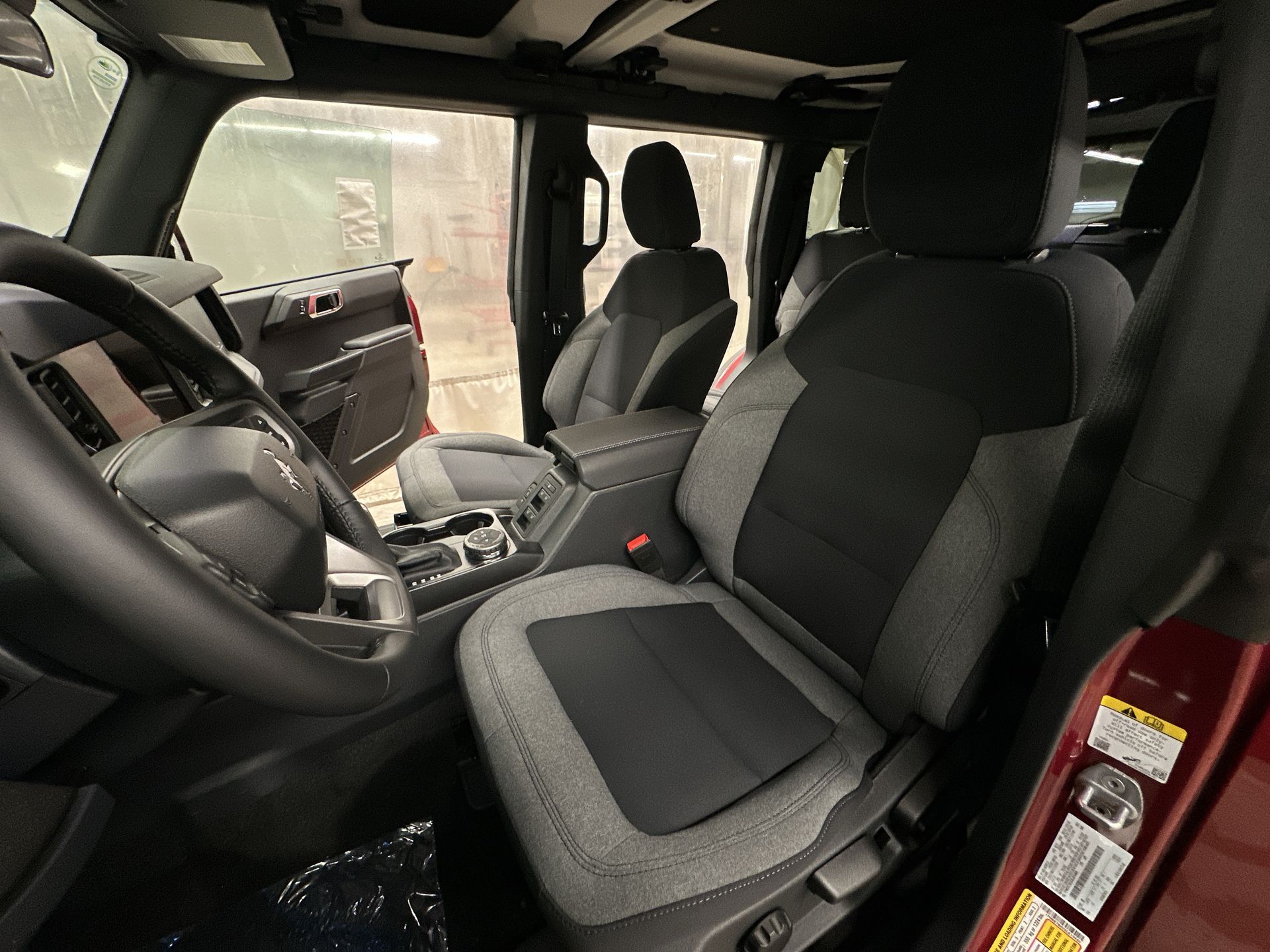 Thumbnail: 2025 Ford Bronco - 17