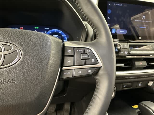 Thumbnail: 2024 Toyota Grand Highlander - 9