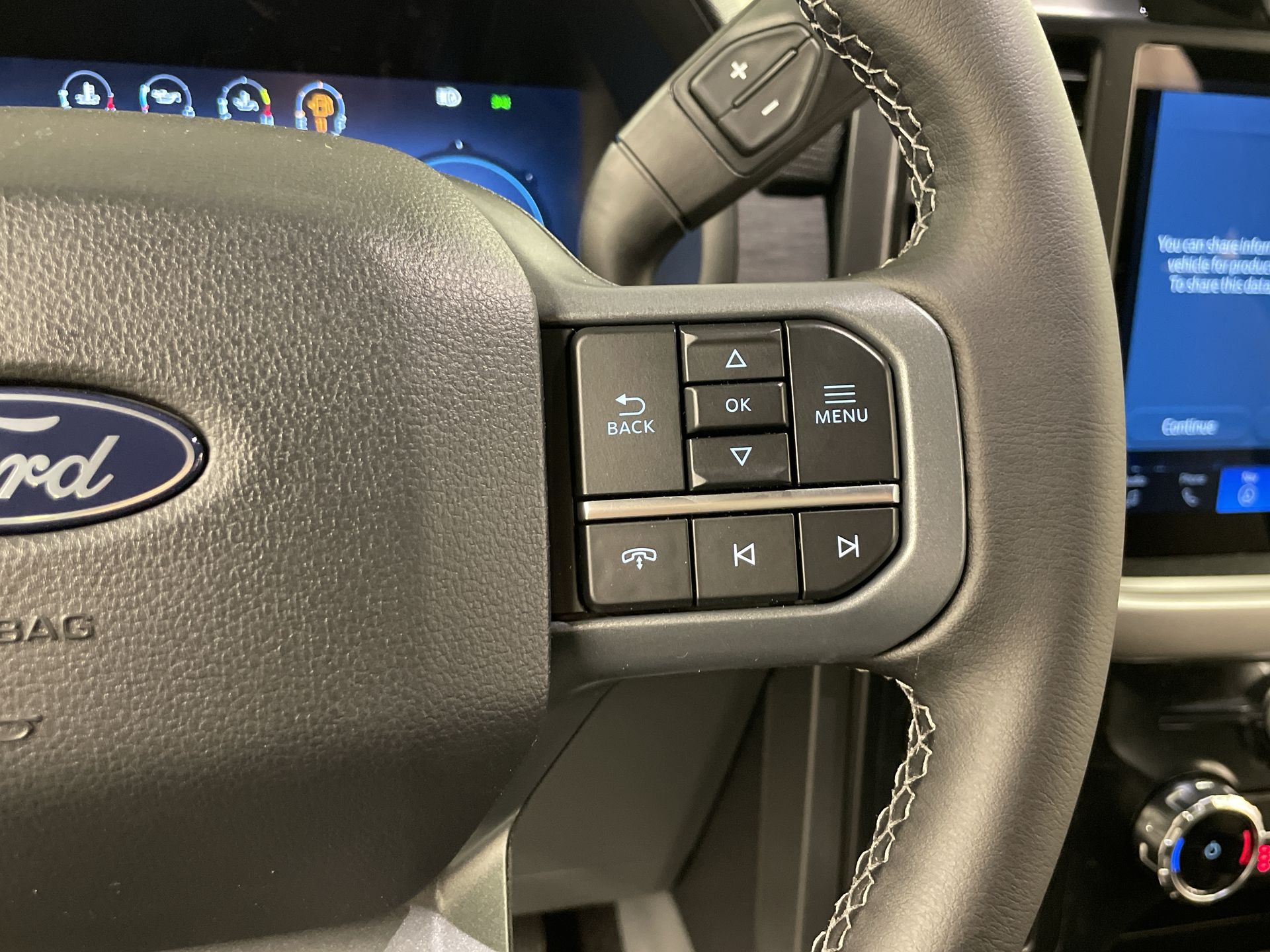 2025 Ford F-150 XLT 9
