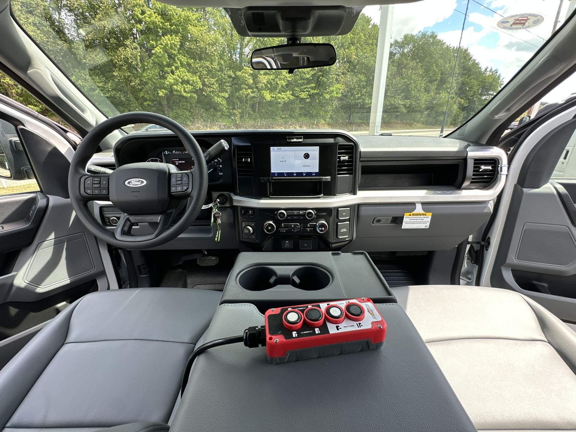 Thumbnail: 2025 Ford Econoline - 15