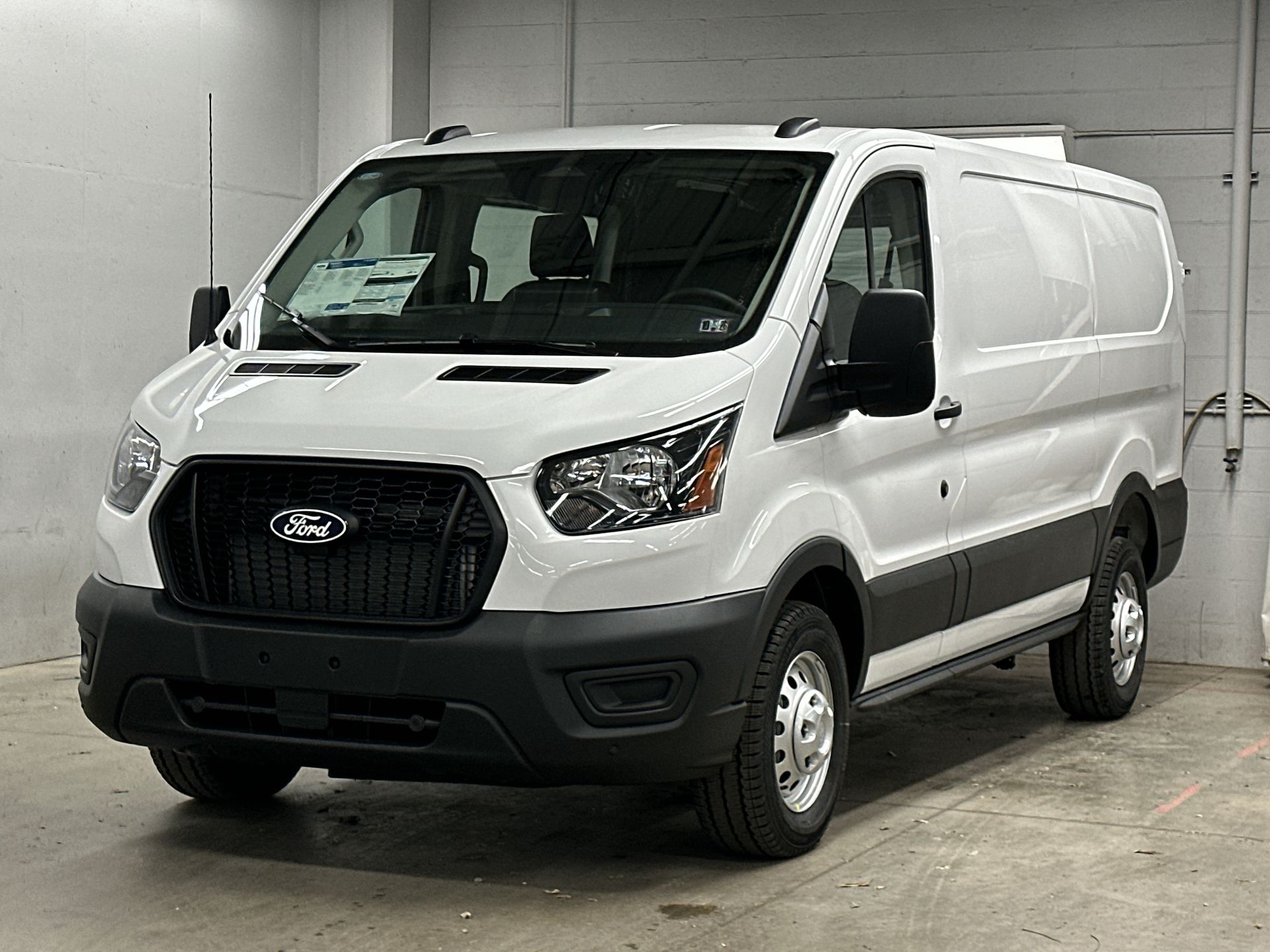 Thumbnail: 2026 Ford Transit Series - 1