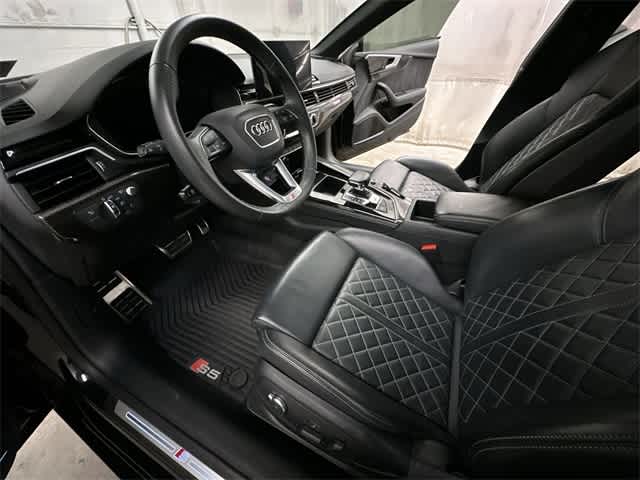 Thumbnail: 2023 Audi S5 - 17