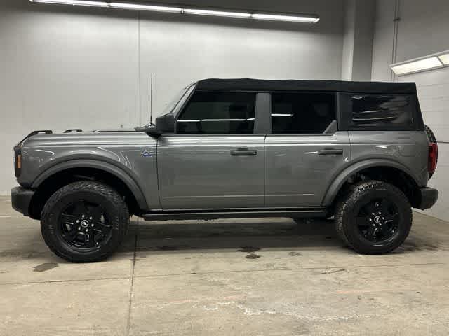 Thumbnail: 2022 Ford Bronco - 2