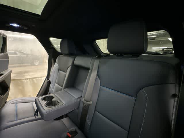 Thumbnail: 2023 Chevrolet Blazer - 21