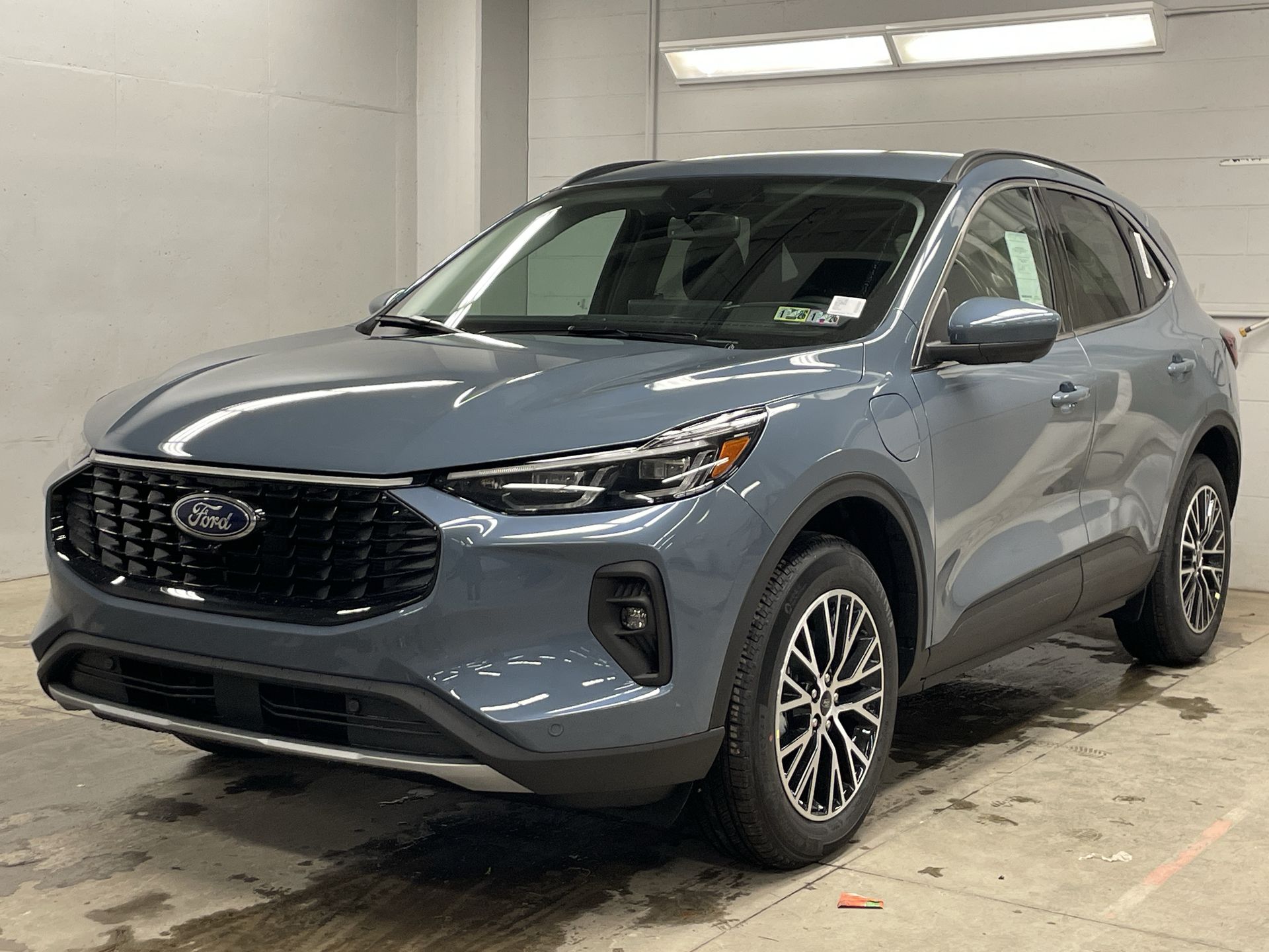 2025 Ford Escape Plug-in Hybrid -
                  Zelienople, PA