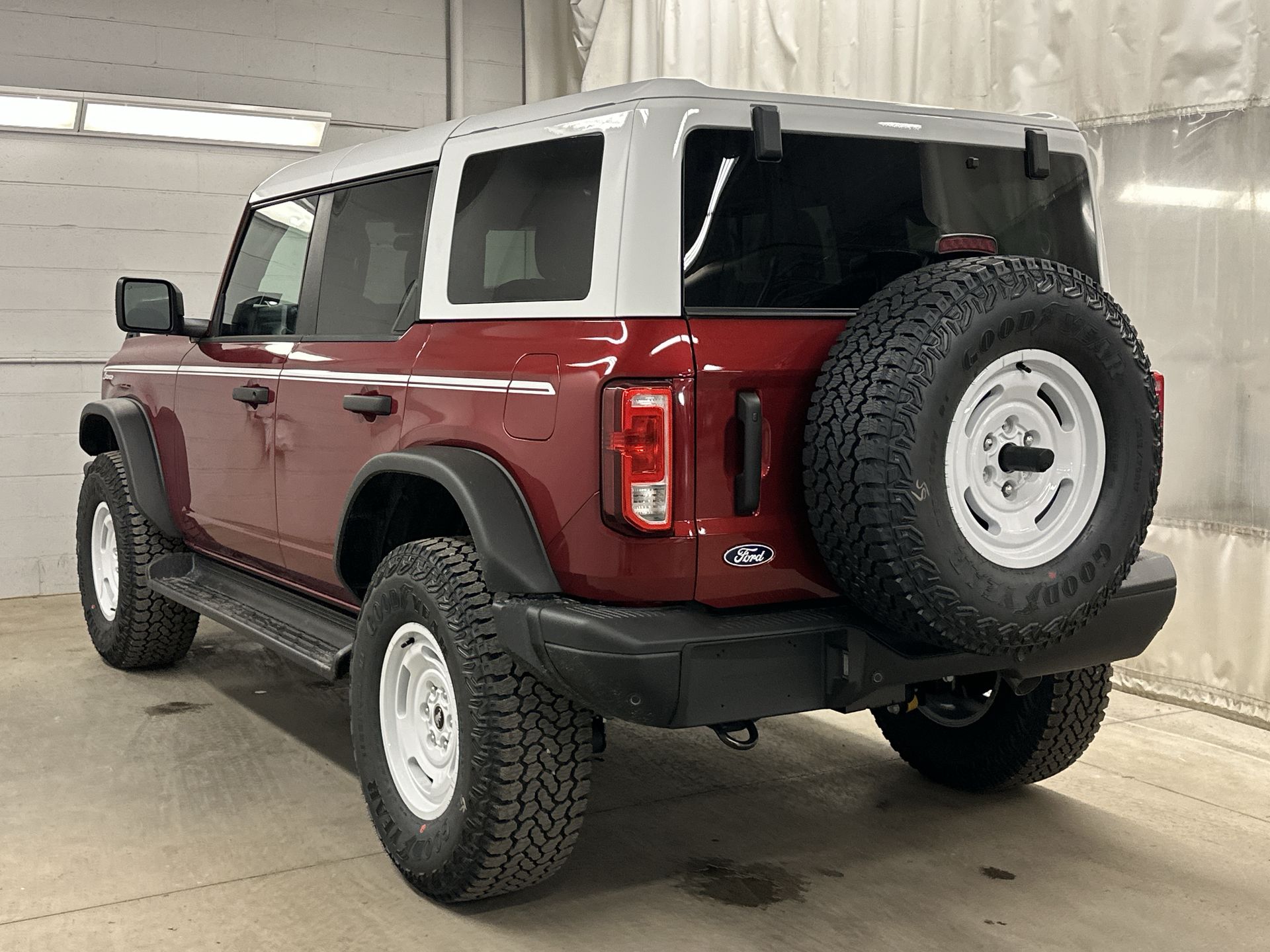 Thumbnail: 2026 Ford Bronco - 30