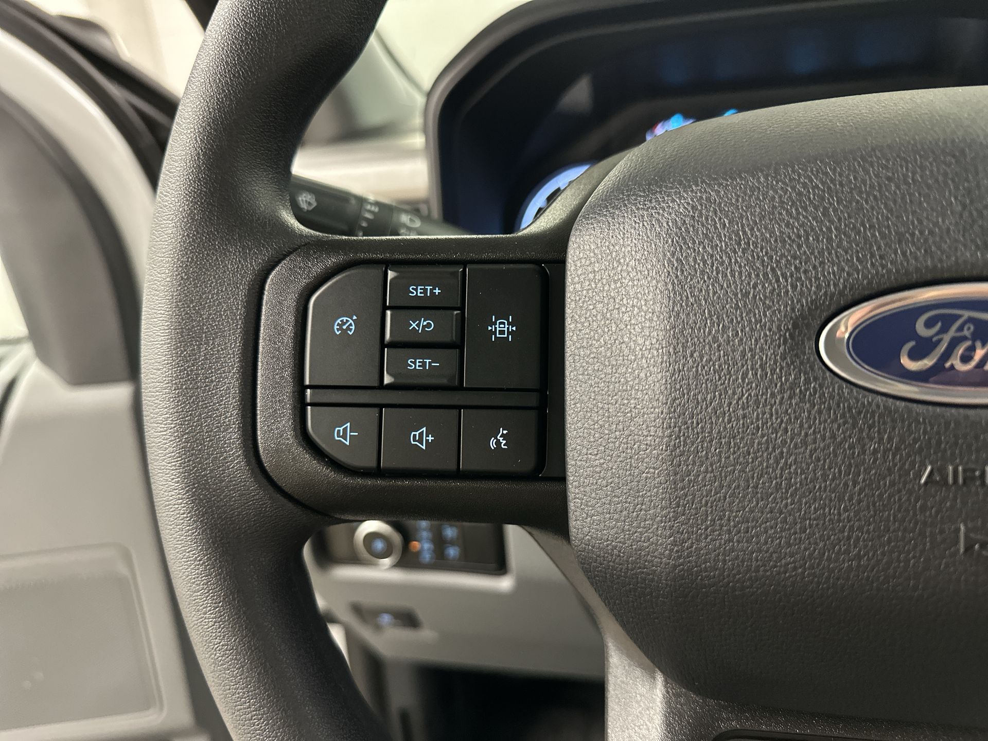 Thumbnail: 2026 Ford Econoline - 8