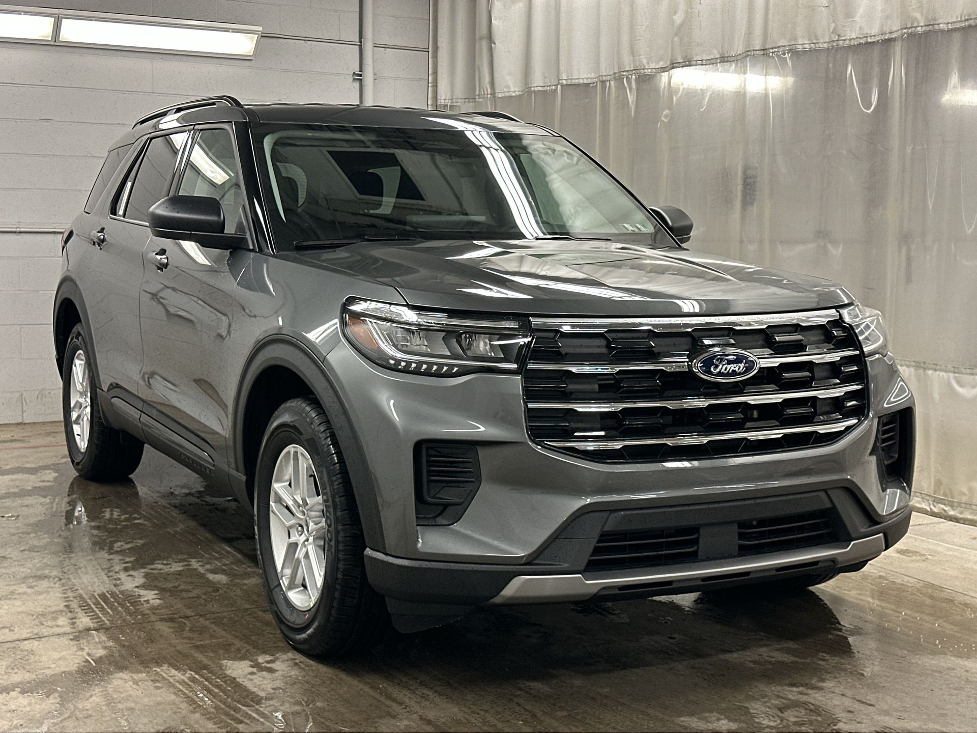 Thumbnail: 2026 Ford Explorer - 32