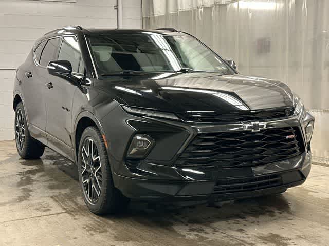 Thumbnail: 2023 Chevrolet Blazer - 32