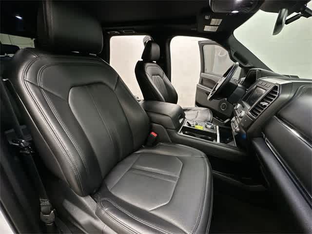 Thumbnail: 2021 Ford Expedition - 24