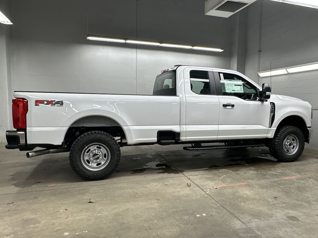 New 2026 Ford Super Duty F-350 SRW Truck