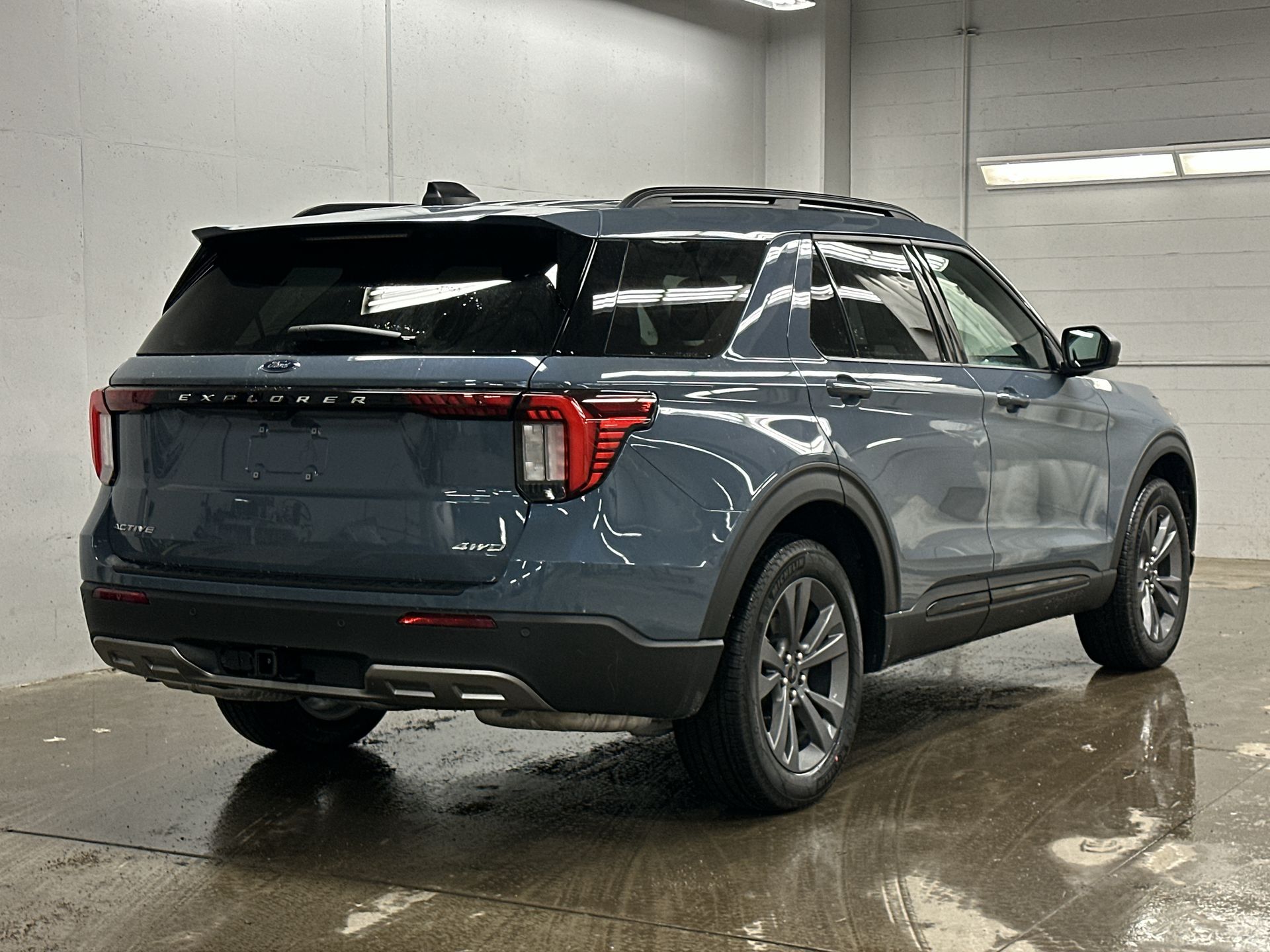 Thumbnail: 2026 Ford Explorer - 32