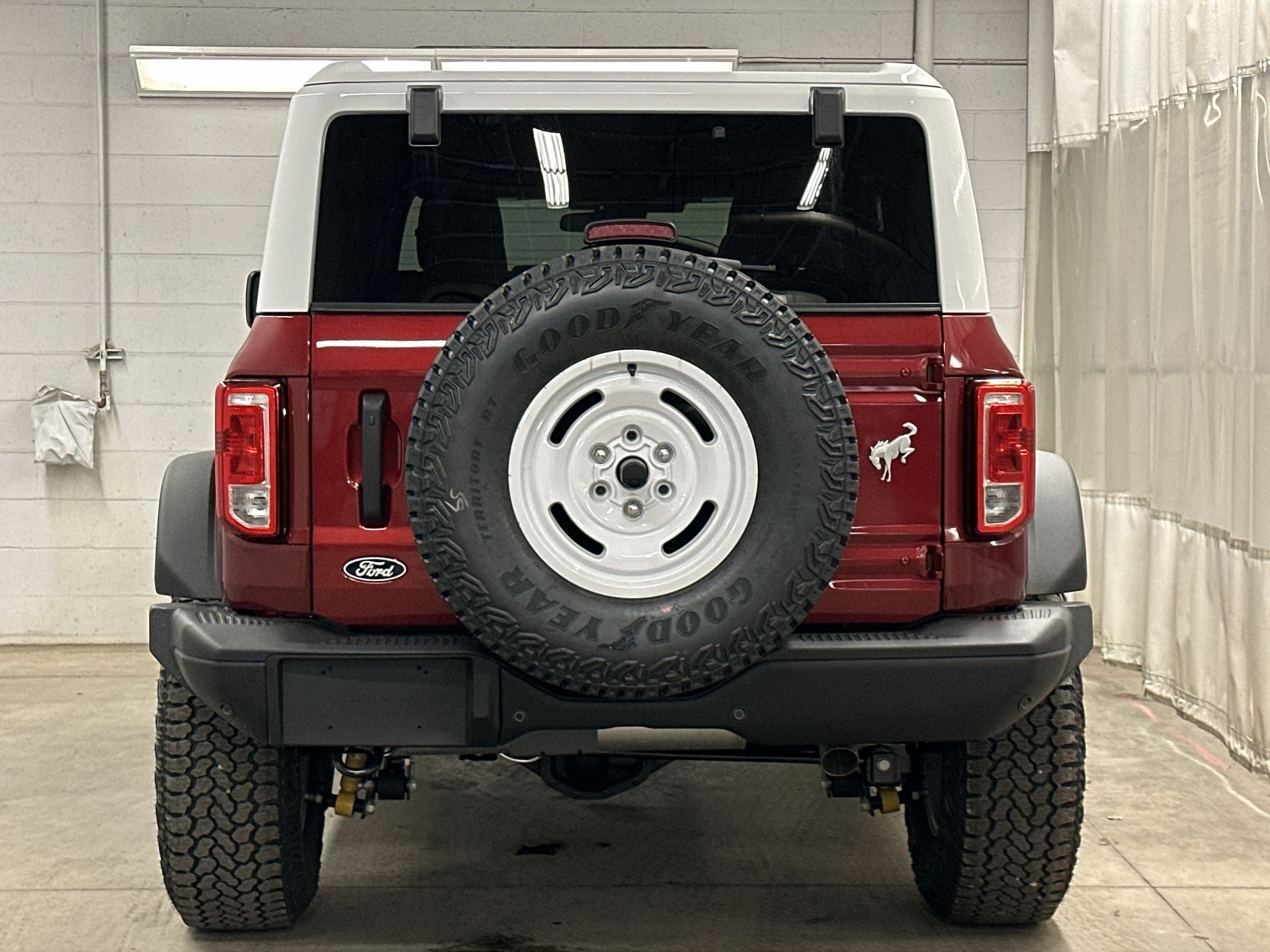 Thumbnail: 2026 Ford Bronco - 4