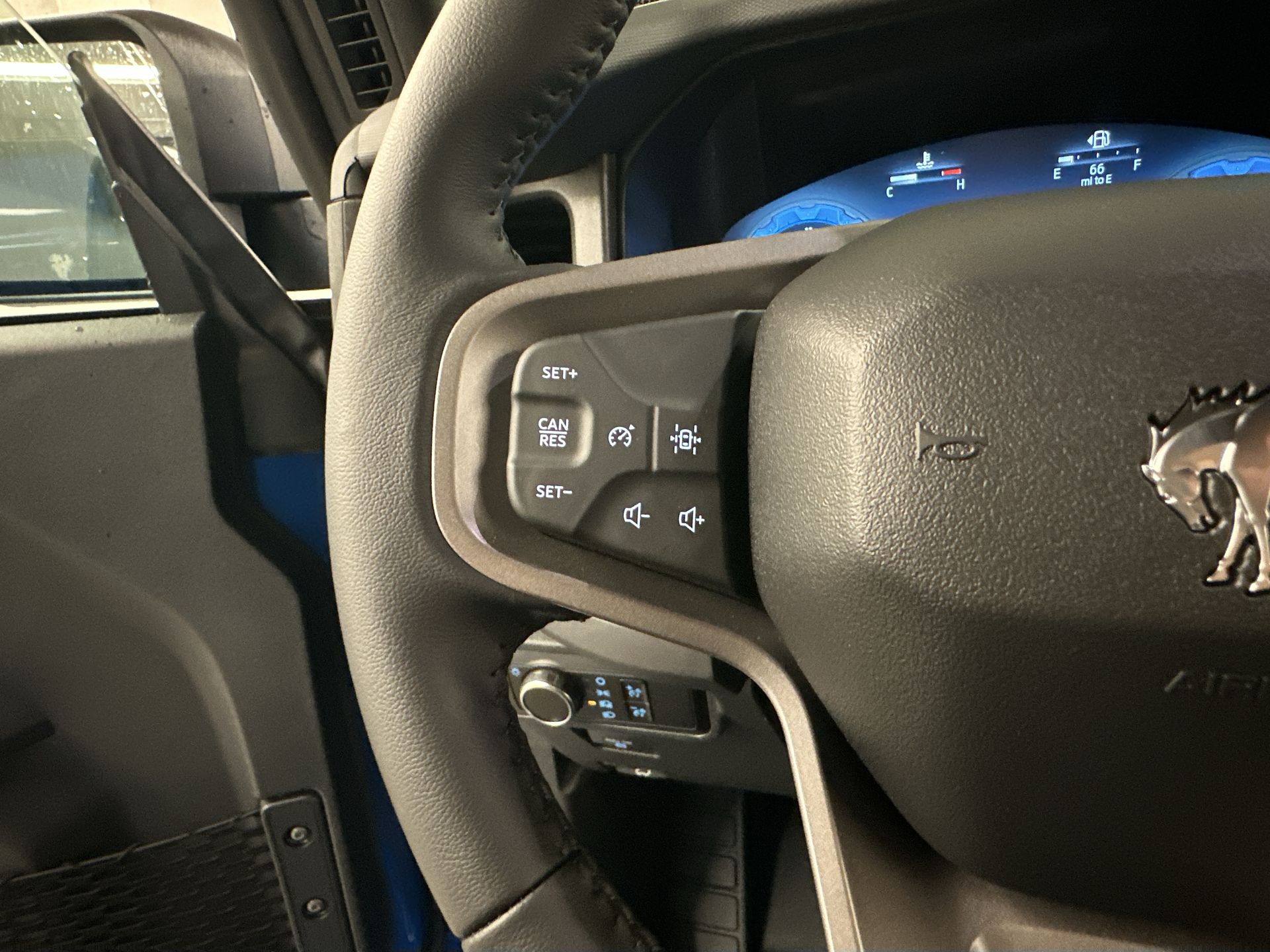 Thumbnail: 2025 Ford Bronco - 8