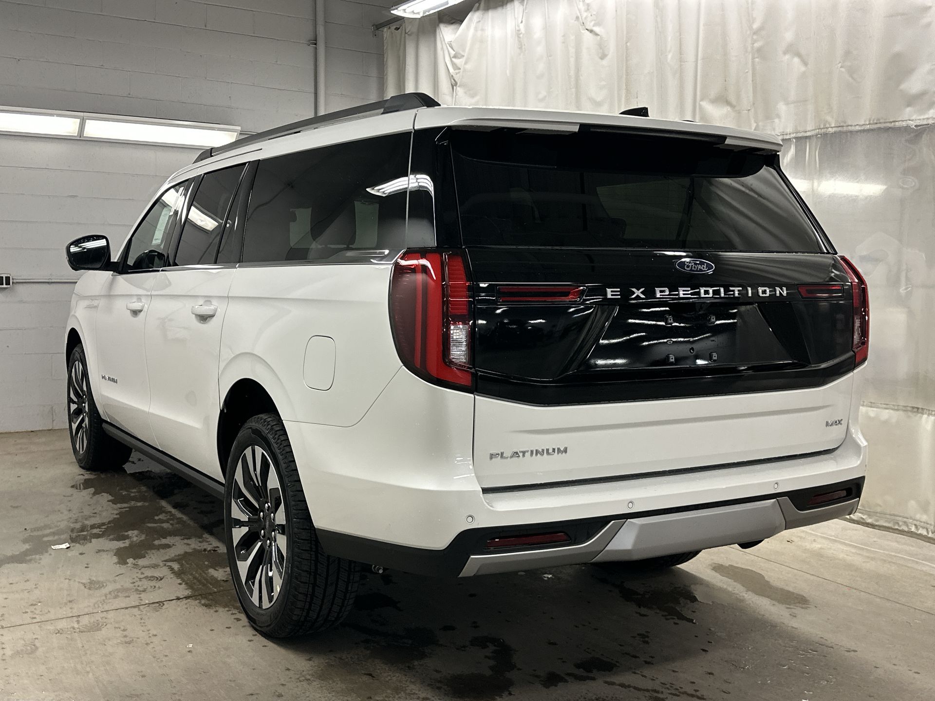 Thumbnail: 2026 Ford Expedition MAX - 34