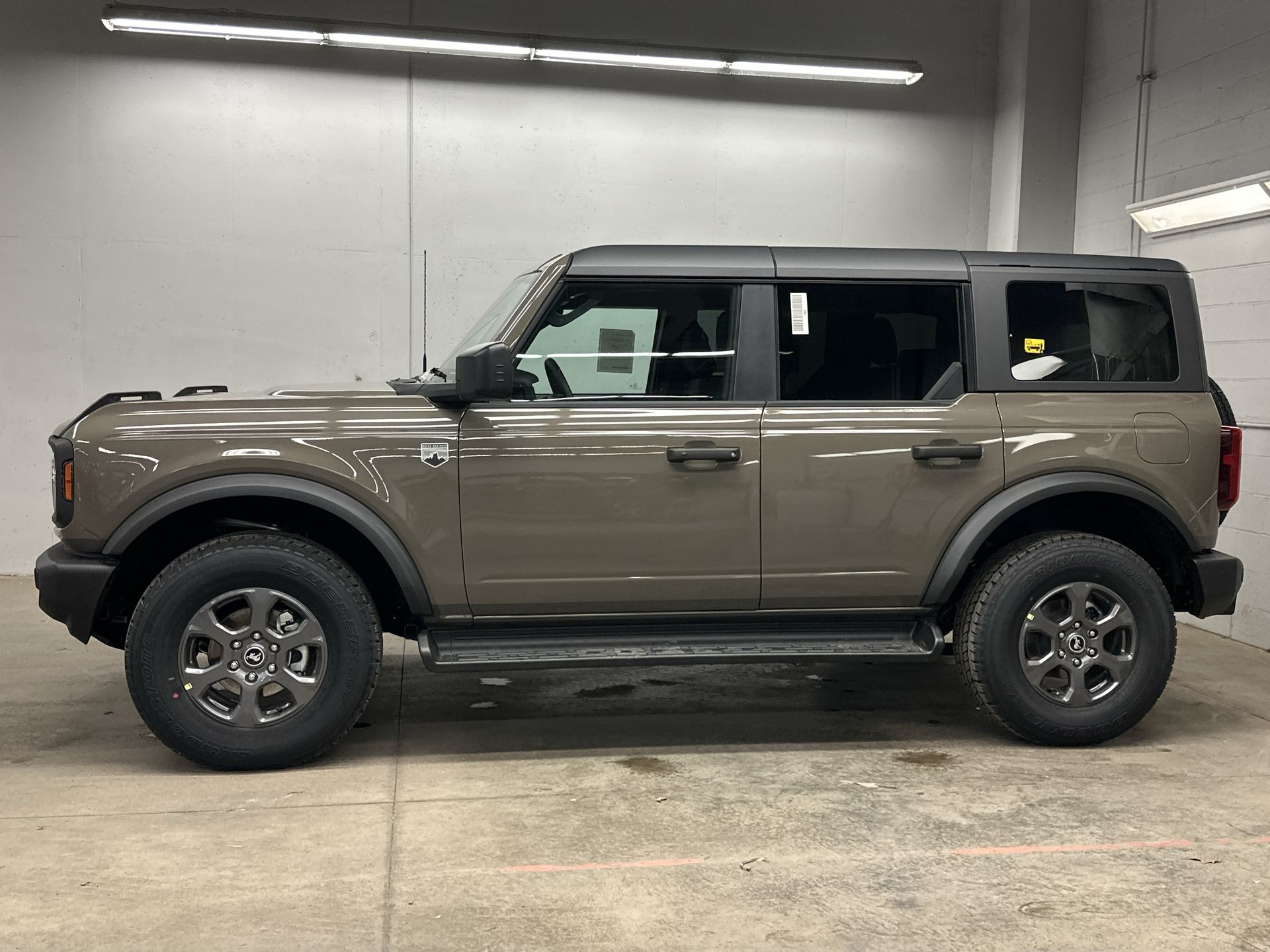 Thumbnail: 2026 Ford Bronco - 2